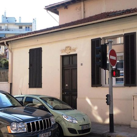 Crew Lighthouse Pansiyon Antibes Dış mekan fotoğraf